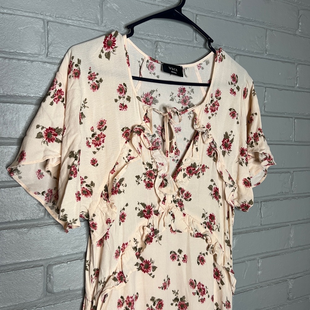 Vici Floral-Print Ruffle Midi High-Low Dress Size Small - Picture 8 of 16